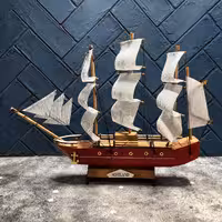 کشتی چوبی قهوه ای بادبان سفید طول 30 سانتی متر کد 720027