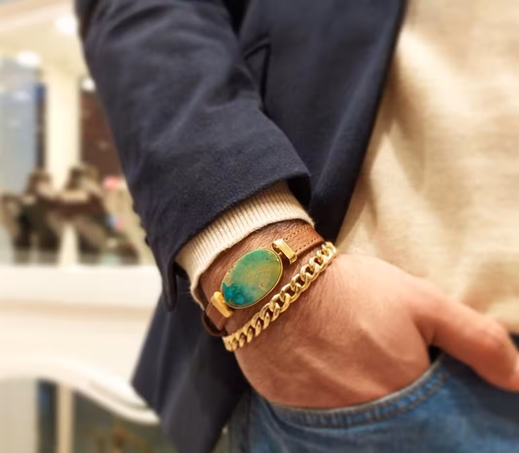 دستبند چرم به همراه نگین فیروزه نیشابور کد 101778