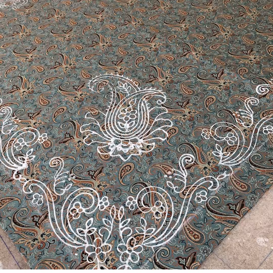 رومیزیسرمه دوزی 