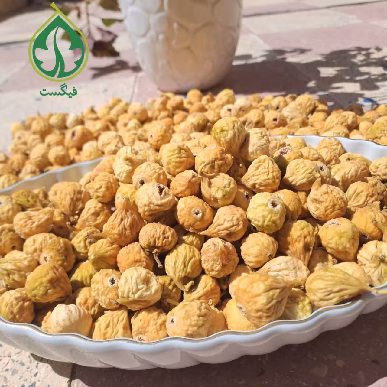 انجیر خشک استهبان سایز متوسط 900 گرمی برداشت شهریور 1402 تازه و نرم و گوشتی 