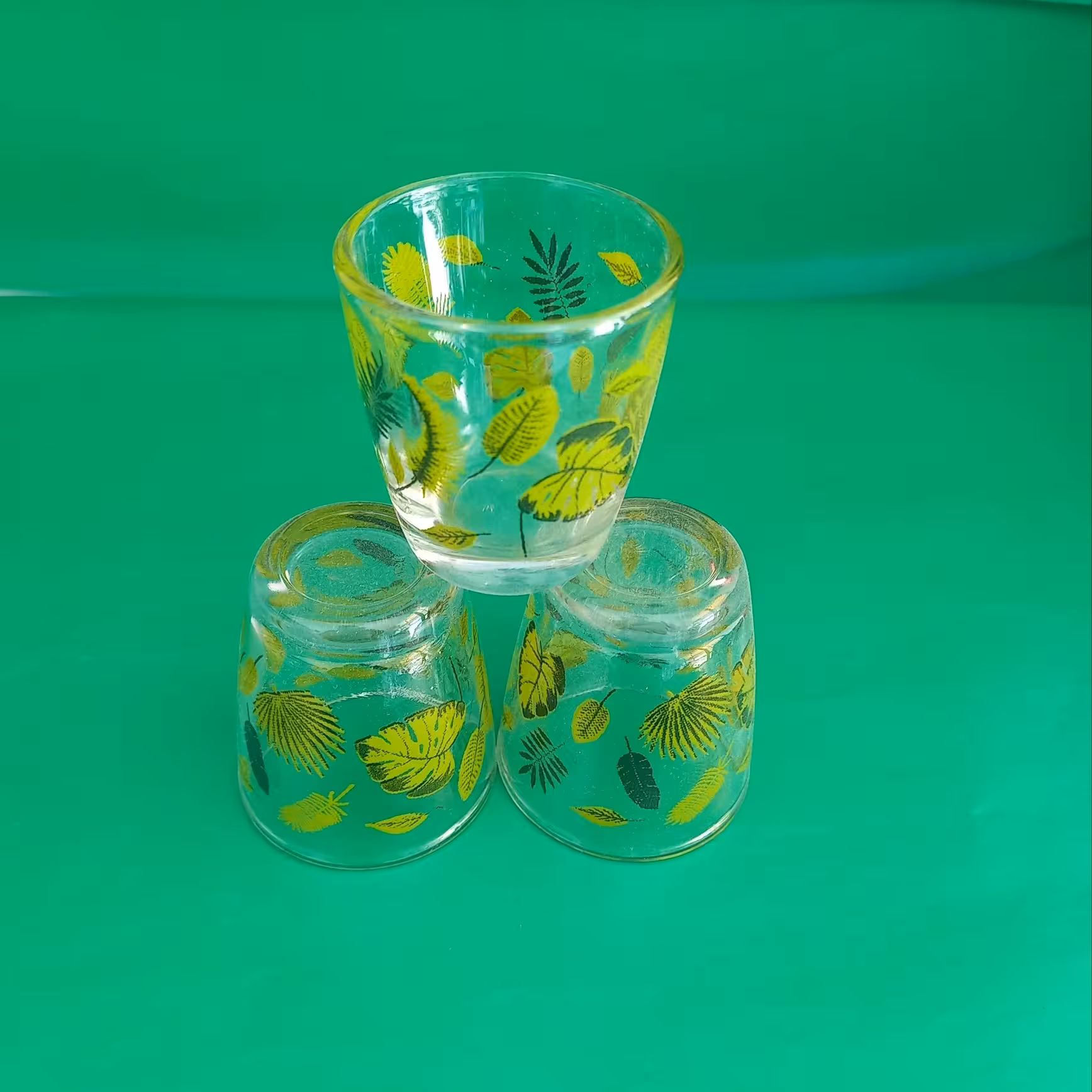 کاپ قهوه مرجان گل بهاری    شات قهوه