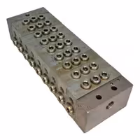 تقسیم گریس 9 بلوکه 18 خروجی مک لوب ایتالیا