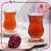 استکان پایه دار پرا