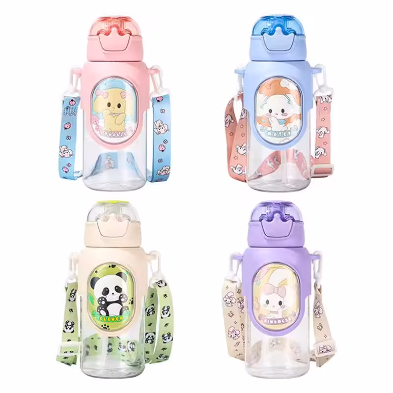 قمقمه کودک مدل نی دار طرح گلوریا گنجایش 0.6 لیتر