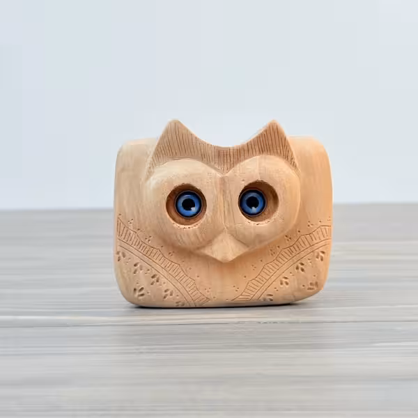 مجسمه جغد بزرگ طرح سه