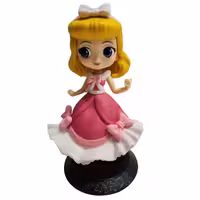 فیگور سیندرلا با دامن صورتی (Cinderella)