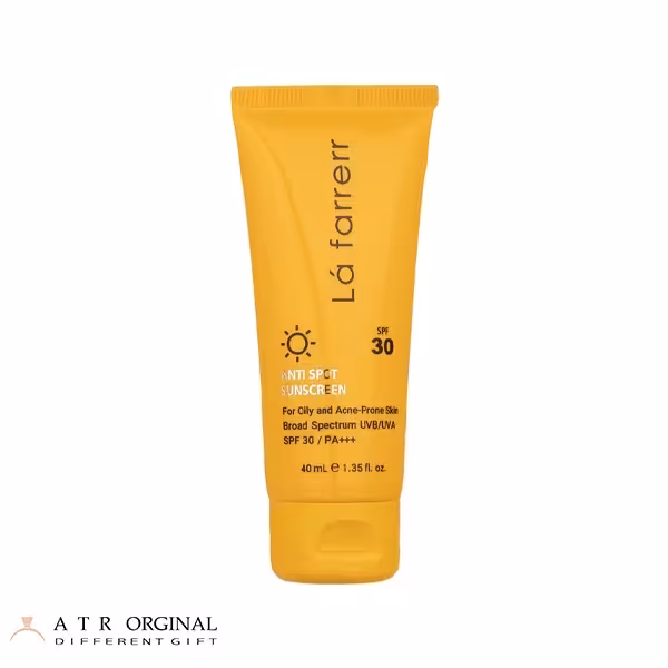 کرم ضدآفتاب و ضدلک بیرنگ لافارر مدل SPF30 مناسب پوستهای چرب
