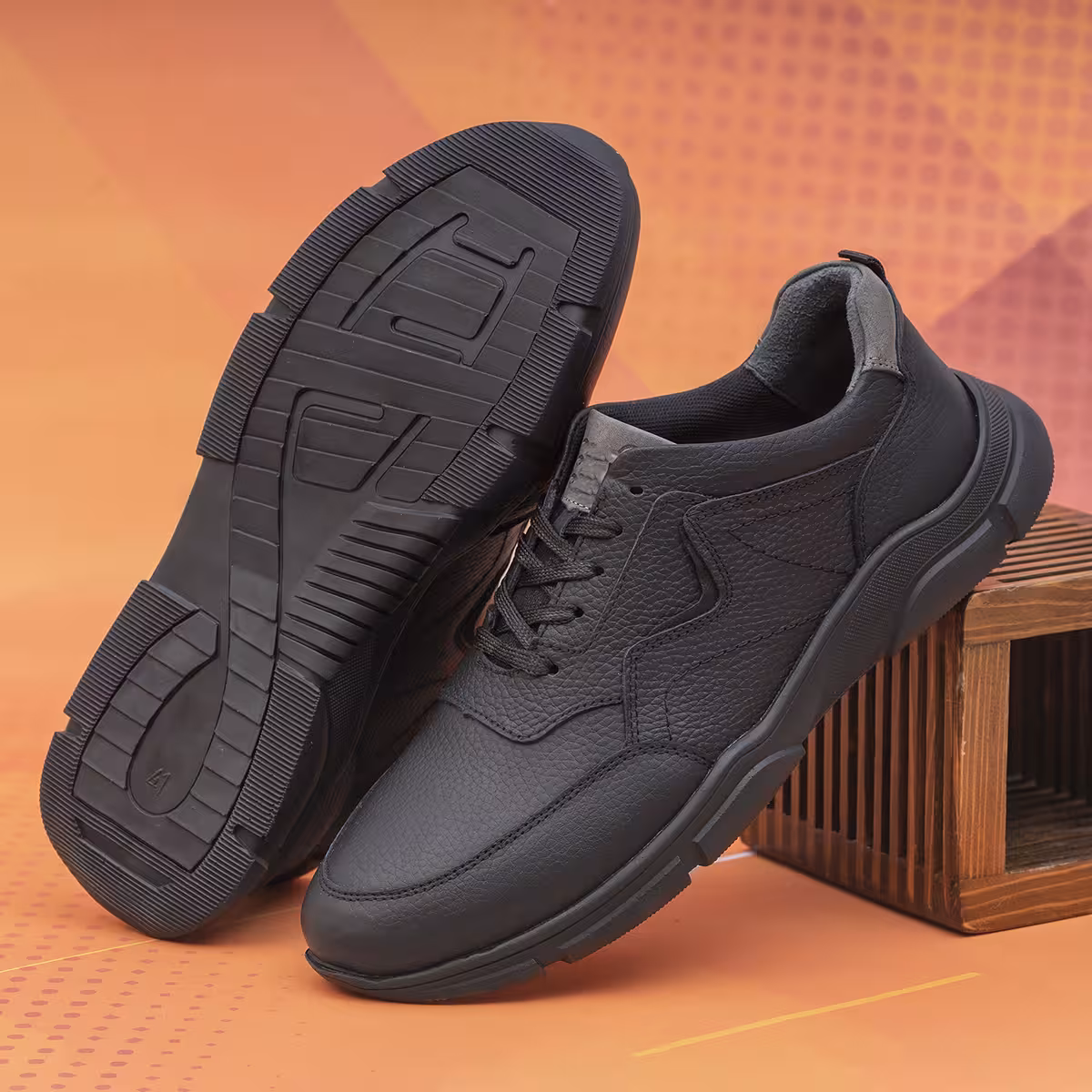 کفش چرم مردانه اسپرت کد SP036BK رنگی مشکی