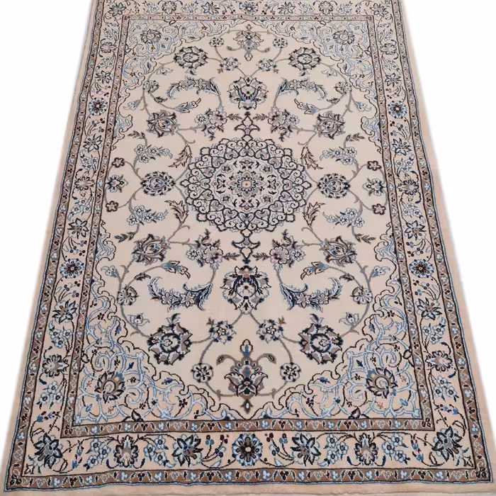 فرش دستبافت یک و نیم متری مدا نایین کد 577