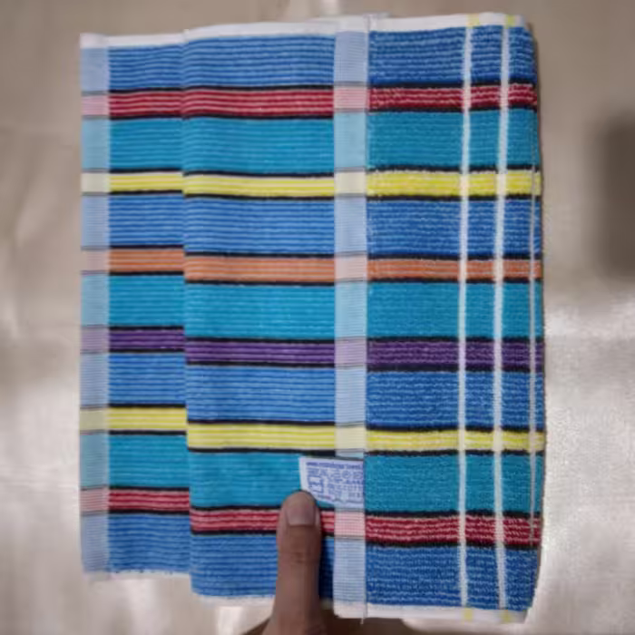 حوله  دستی مدل M0114 سایز 60x30 سانتی متر