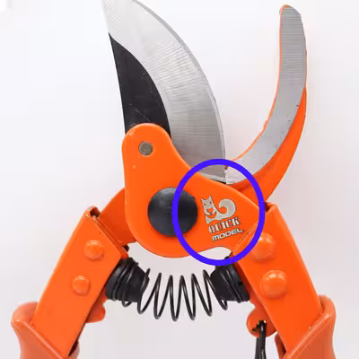 قیچی باغبانی مدل کوییک کد YP-AZ-ROKESHDAR-22CM