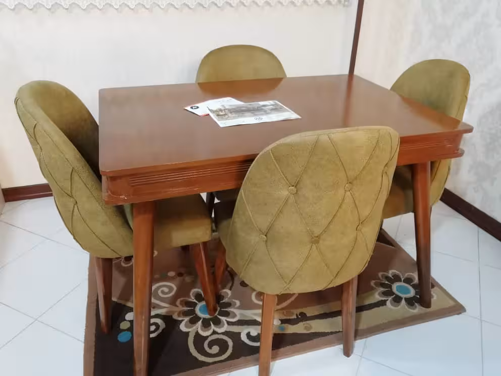 میز و صندلی ناهار خوری 4 نفره کد 5643