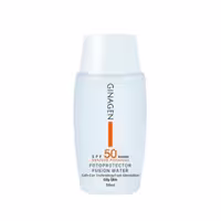 کرم ضدآفتاب ژیناژن بی رنگ پوست چرب و مختلط SPF50