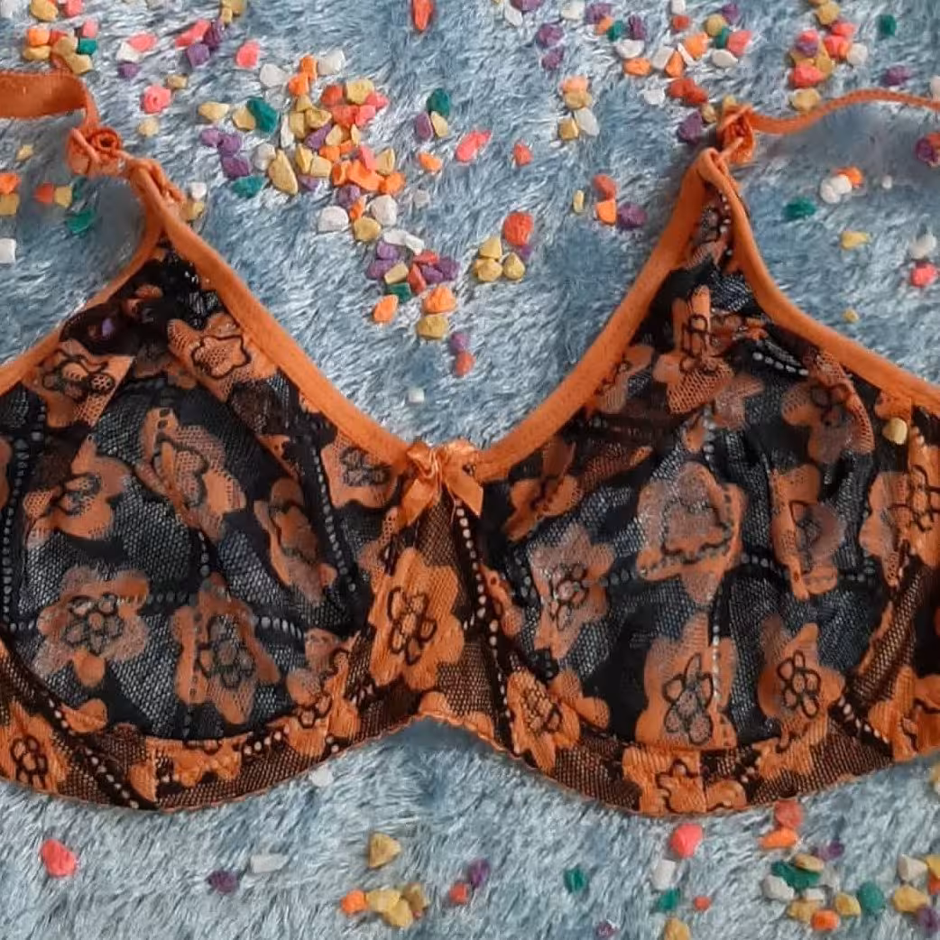 سوتین پرسی  فنردار گل دار 