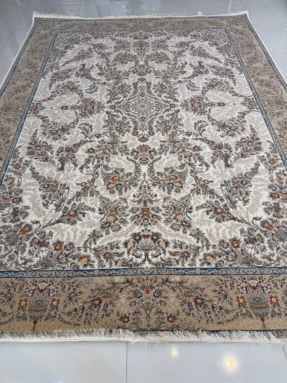 فرش 12متری اکرولیک کاشان 1200 شانه تراکم H 3600