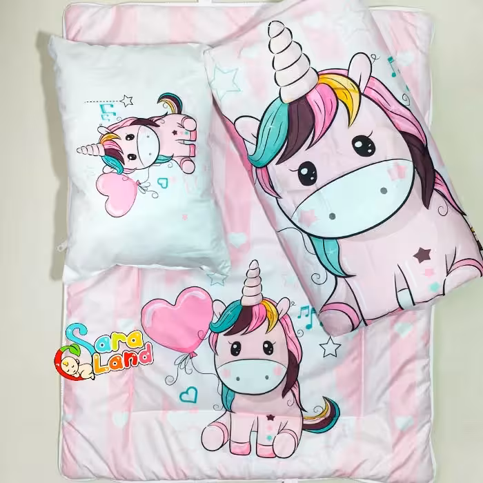 سرویس خواب مسافرتی نوزاد سه تکه طرح اسب تک شاخ