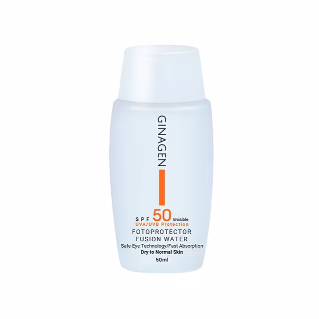 کرم ضد آفتاب بی رنگ پوست معمولی تا خشک با Ginagen SPF50ژیناژن