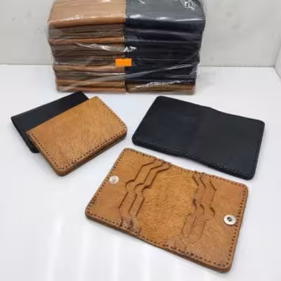 جلد عابر دست دوز داخل دکمه