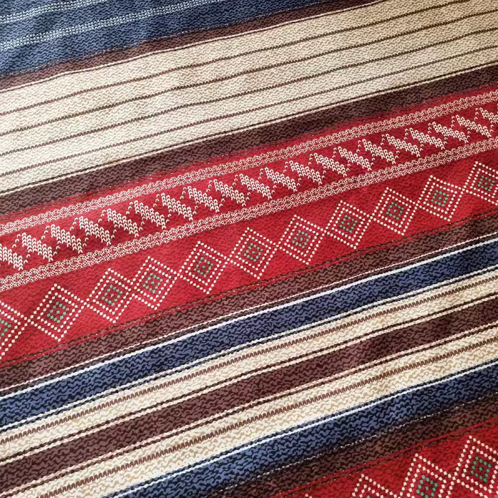 ملحفه مدل کشدار کد ZN 358 دو نفره سایز 180×200 سانتی متر 