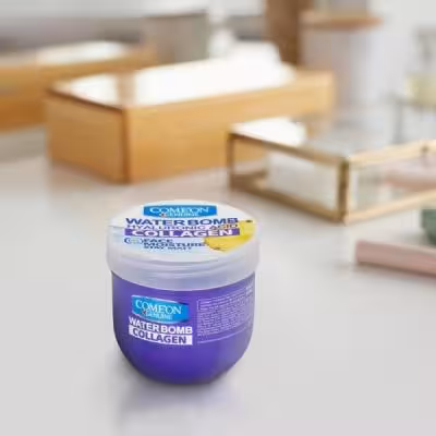 کرم آبرسان کامان سری واتربمب مدل COLLAGEN حجم 200 میلی‌لیتر