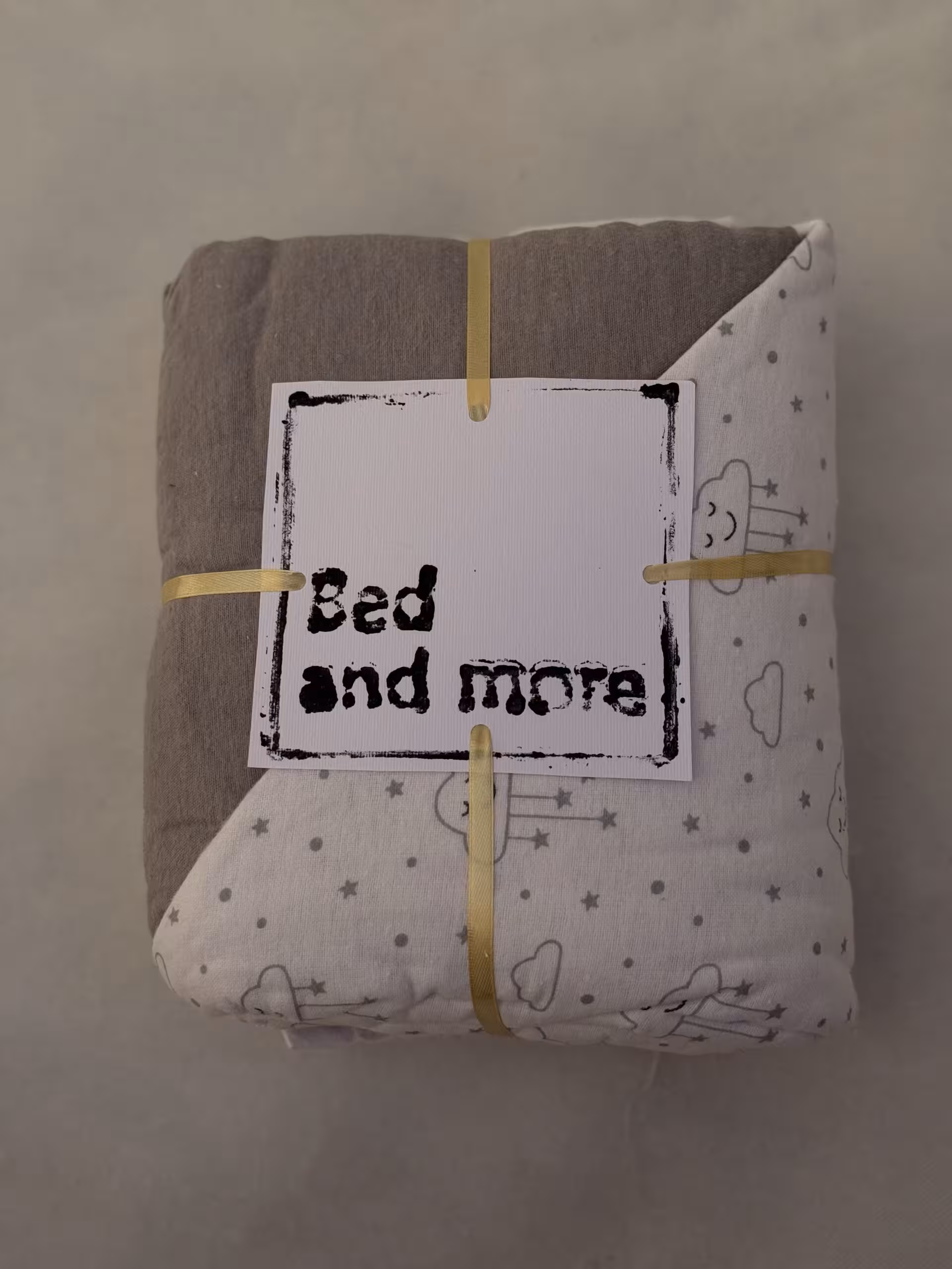 روتختی تک نفره سه تکه کدM28 (کاور تشک،روانداز،یک عدد روبالشتی)