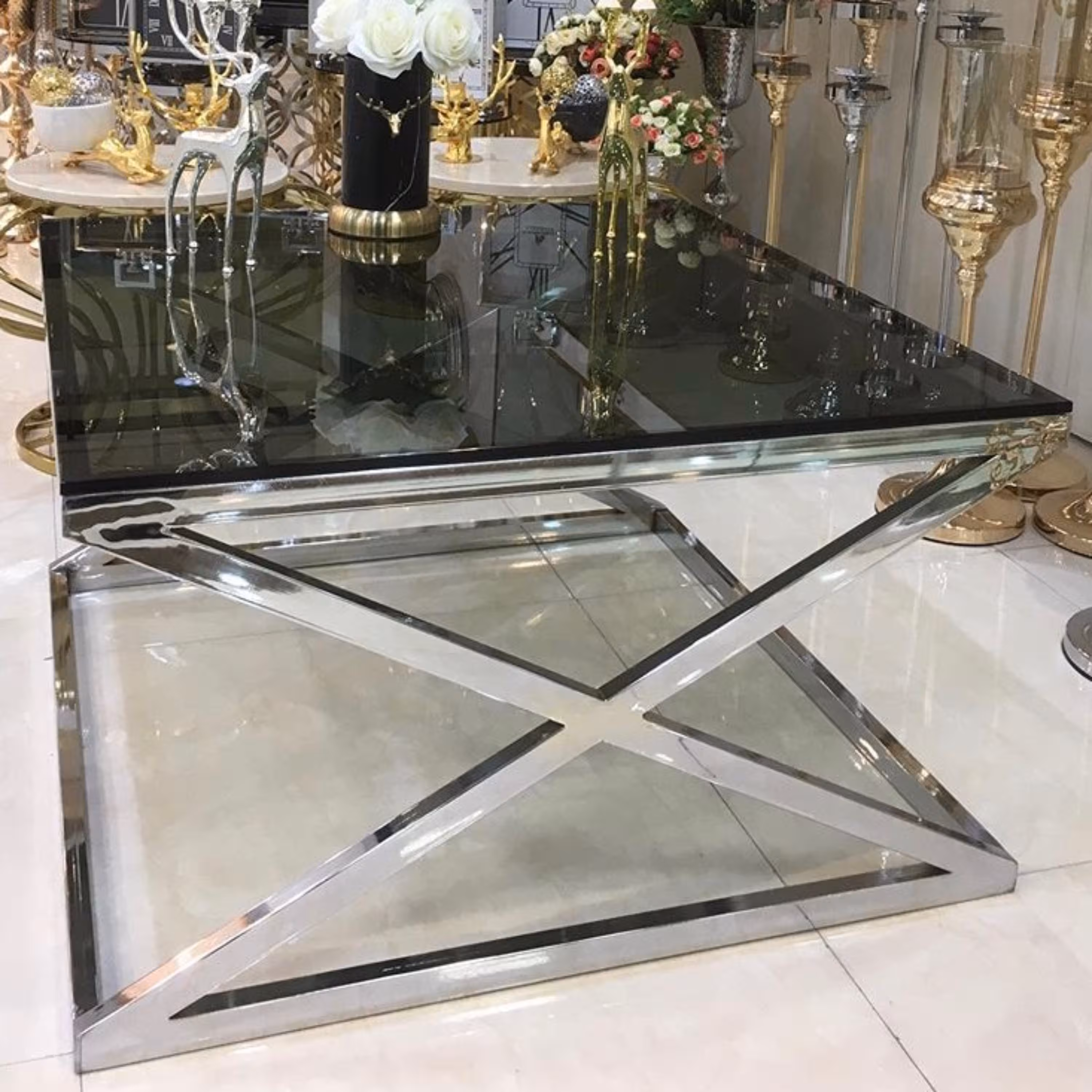 جلو مبلی طرح ایکس نقره ای و طلایی 