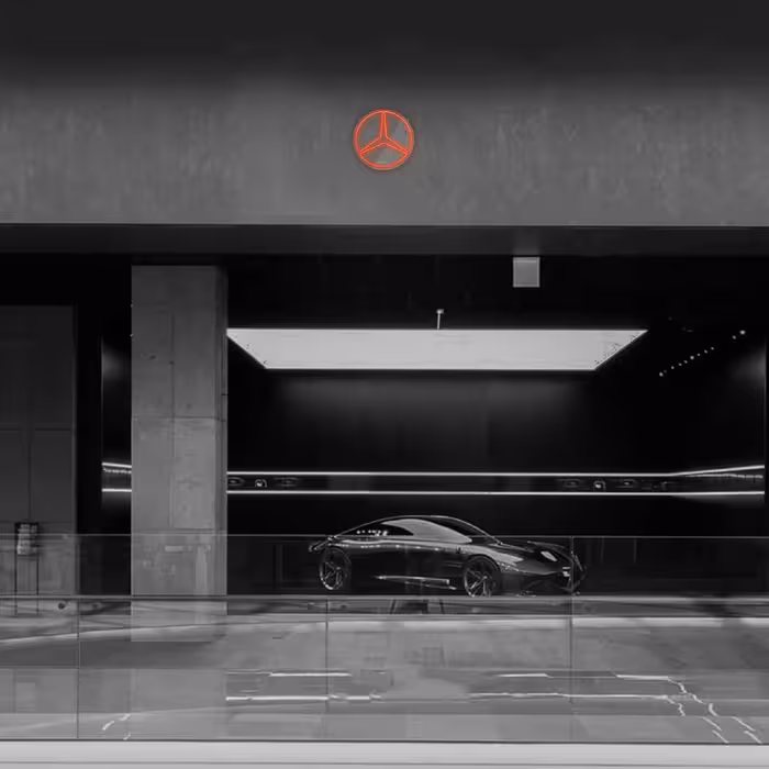 چراغ دیواری نئون دیزاین طرح Benz_RD