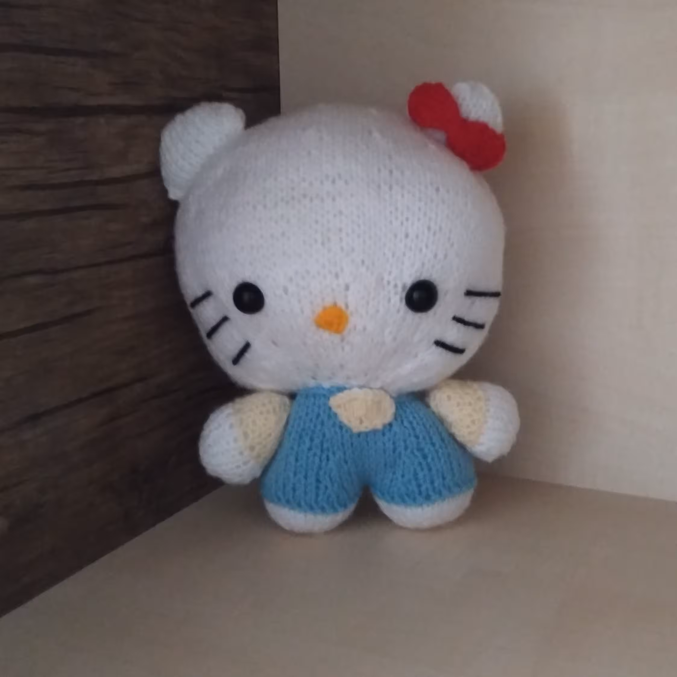 کیتی دستبافت (قد16 سانت کاموا ایرانی قابل شست و شو)