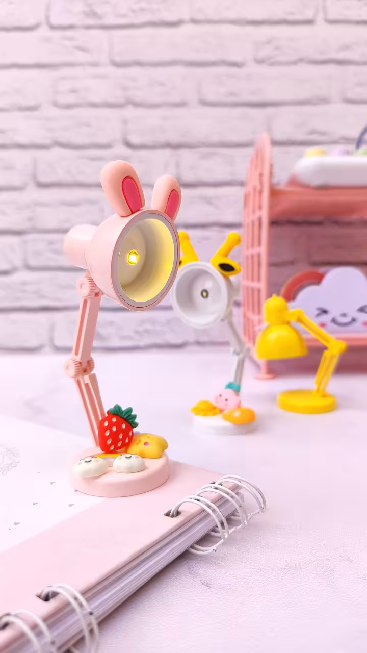 مینی چراغ مطالعه پیکسل دار