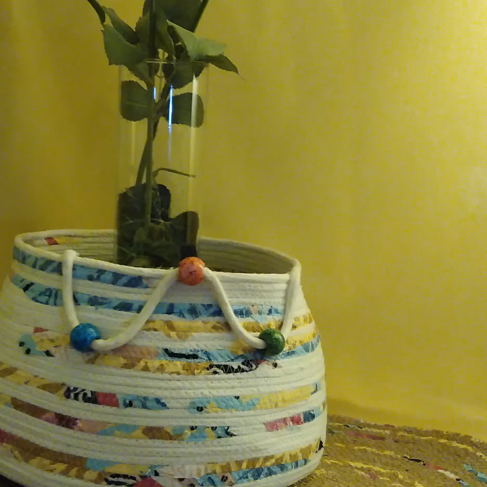 باکس قیطانی ازنخ پنبه ودوخت بانوارپارچه ایی مقاوم جهت نان وسایر ملزومات خانه واشپزخانه وجای گلدان وجانماز وچادر جادار قا