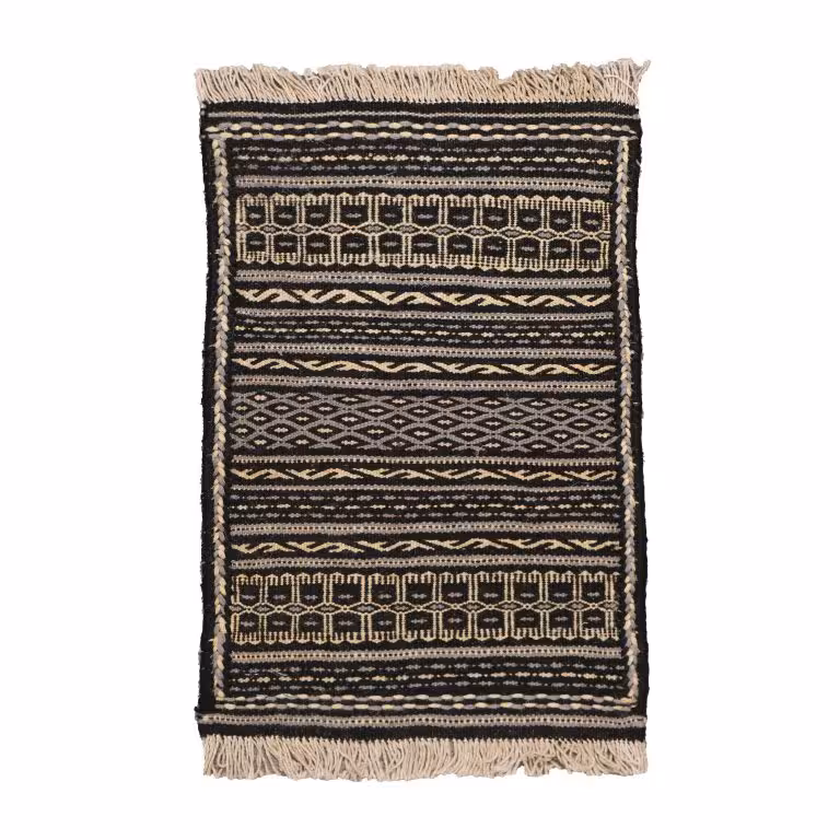 گلیم دستبافت نیم متری مدل کلات کد 4030108