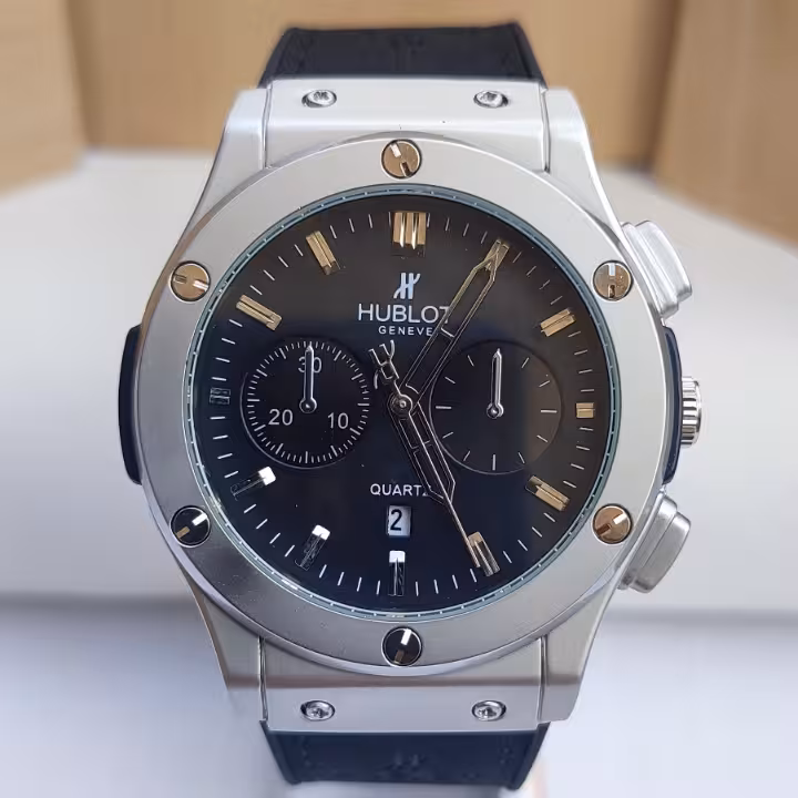 ساعت مردانه هابلوت طرح سه موتور چرمی