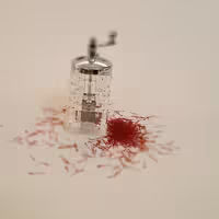 زعفران ساب اکریلیک گلساب طرح مروارید