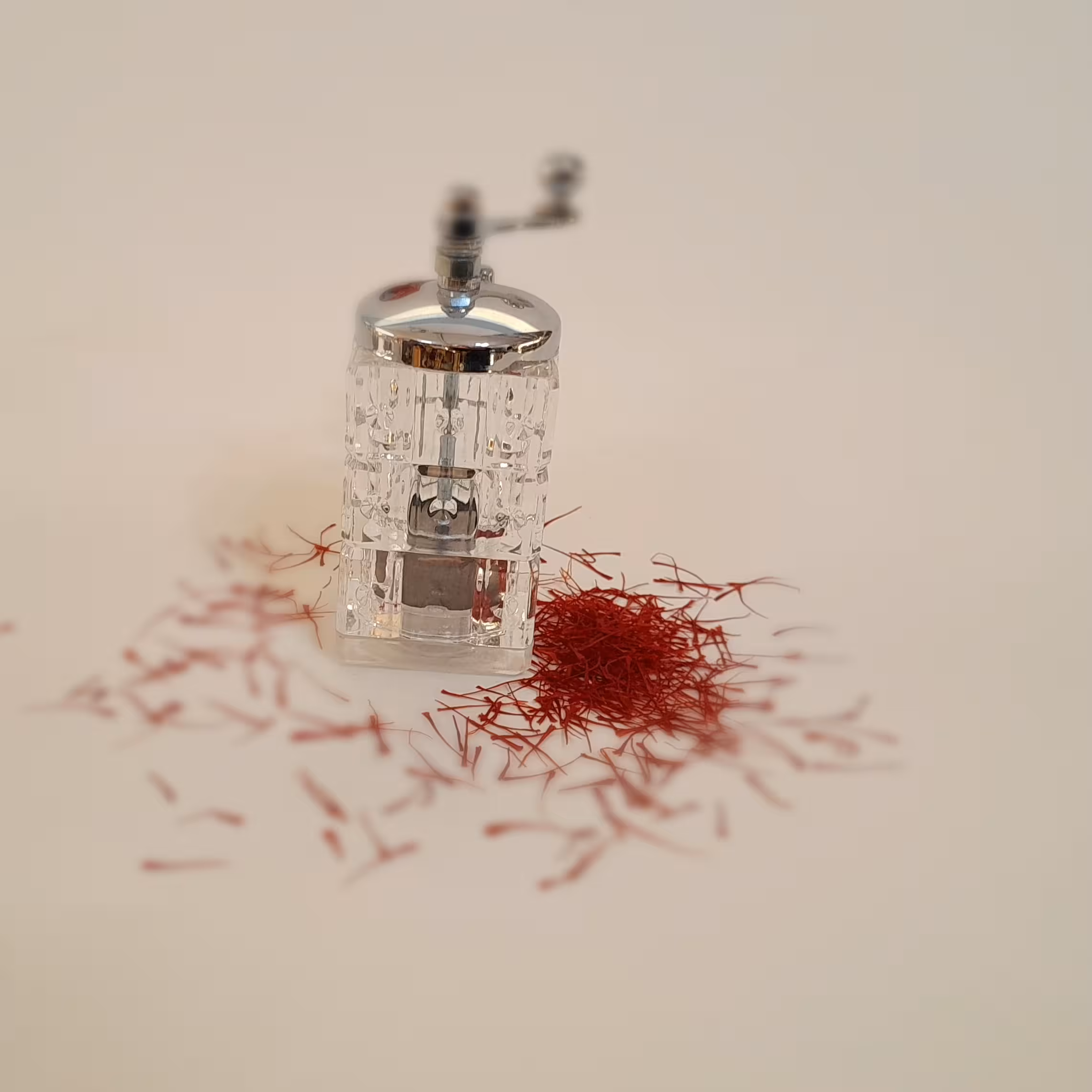 زعفران ساب اکریلیک گلساب طرح مروارید