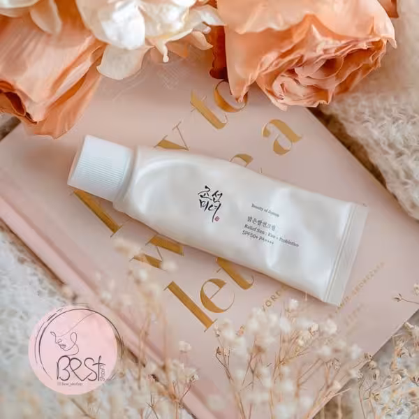 ضدآفتاب شیمیایی دارای 30 درصد عصاره برنج   پروبیوتیک‌ها (برند بیوتی آف جوسان)