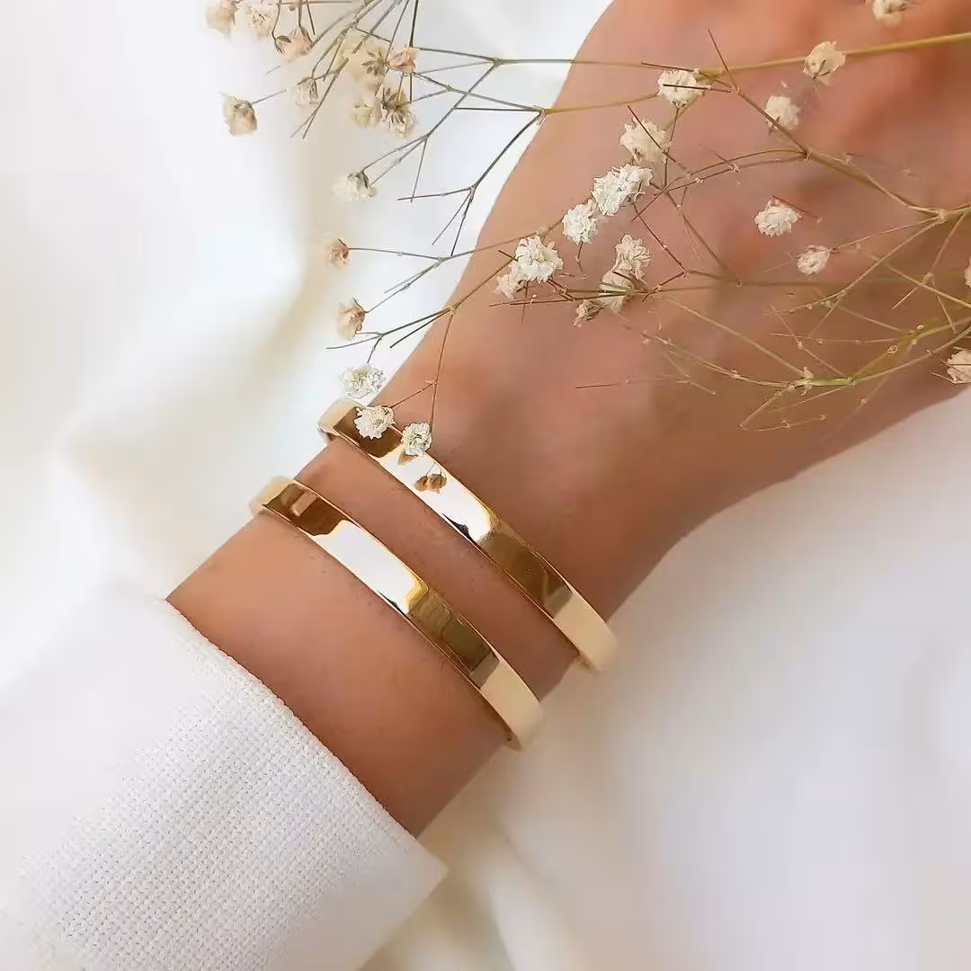 دستبند النگویی ساده شیک برند معتبر ژوپینگ رنگ کاملا ثابت