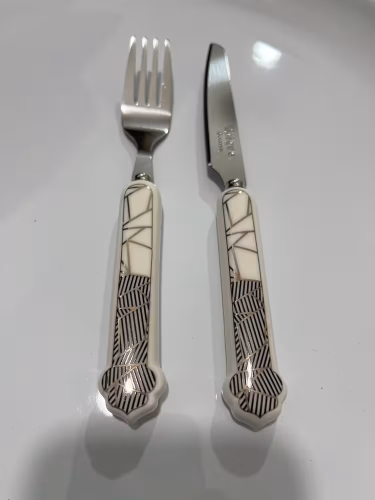 کارد و چنگال دسته چینی یونیک ( طرح جدید )