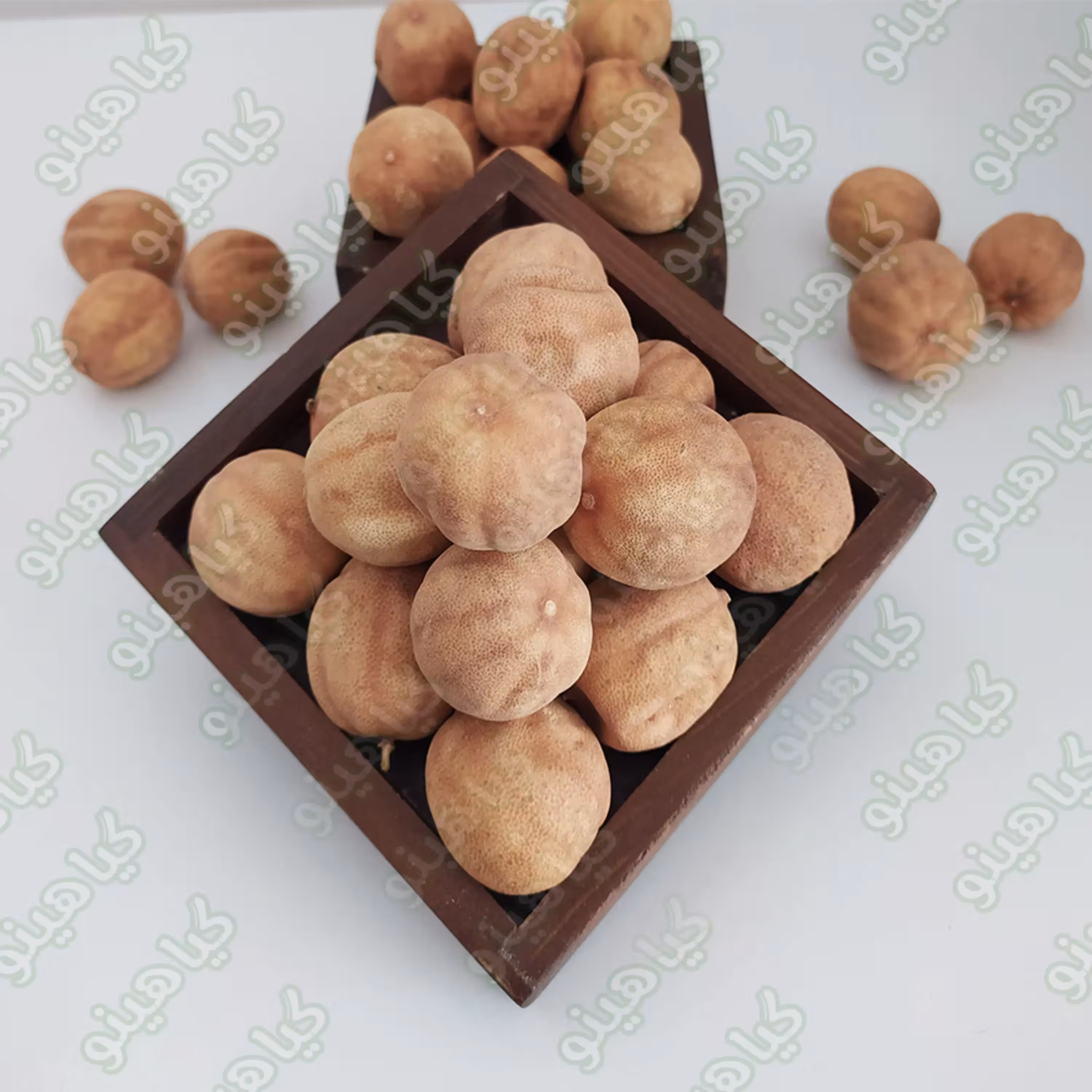 لیمو عمانی خوش عطر و بو یک کیلویی گیاهینو