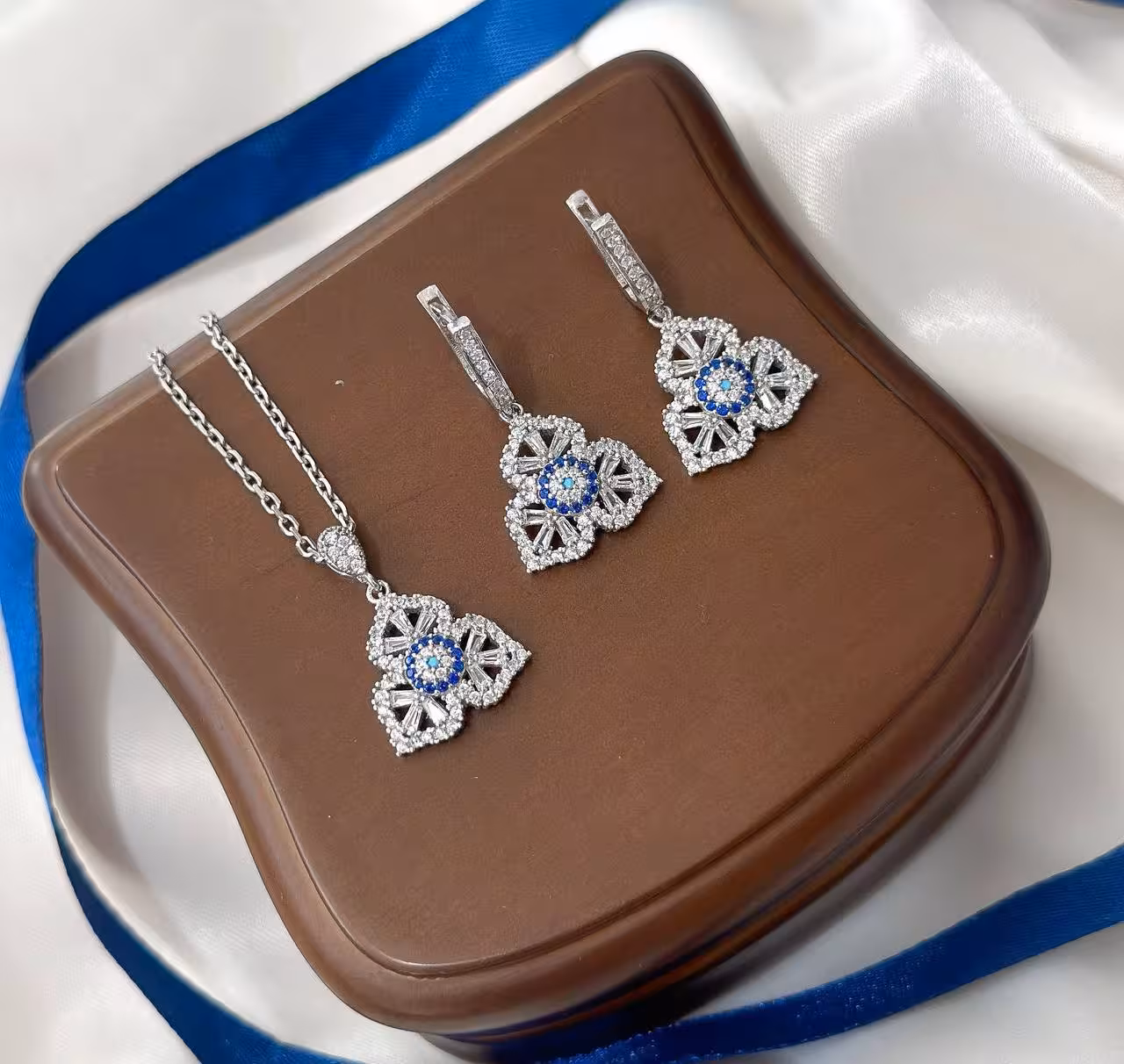 نیمست چشم نظر نقره جواهری کد 00363