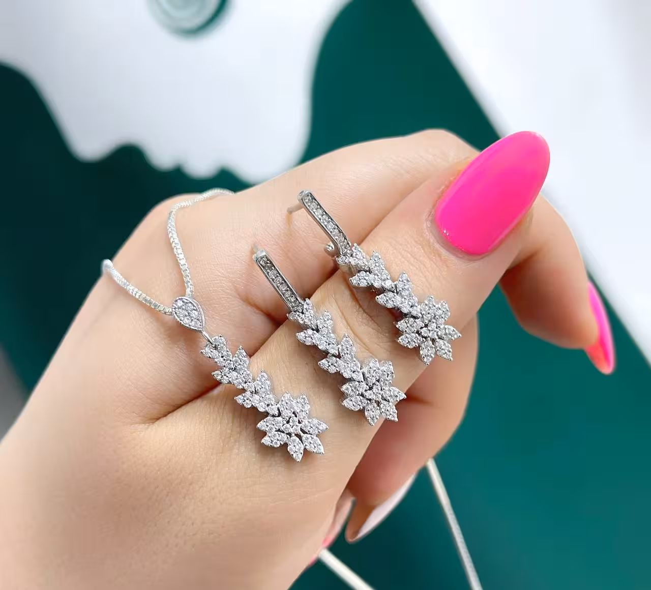 نیمست زنانه نقره جواهری کد 00381