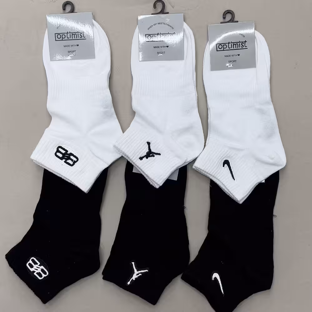 جوراب مچی آپتیمیست گلدوزی سفید و مشکی