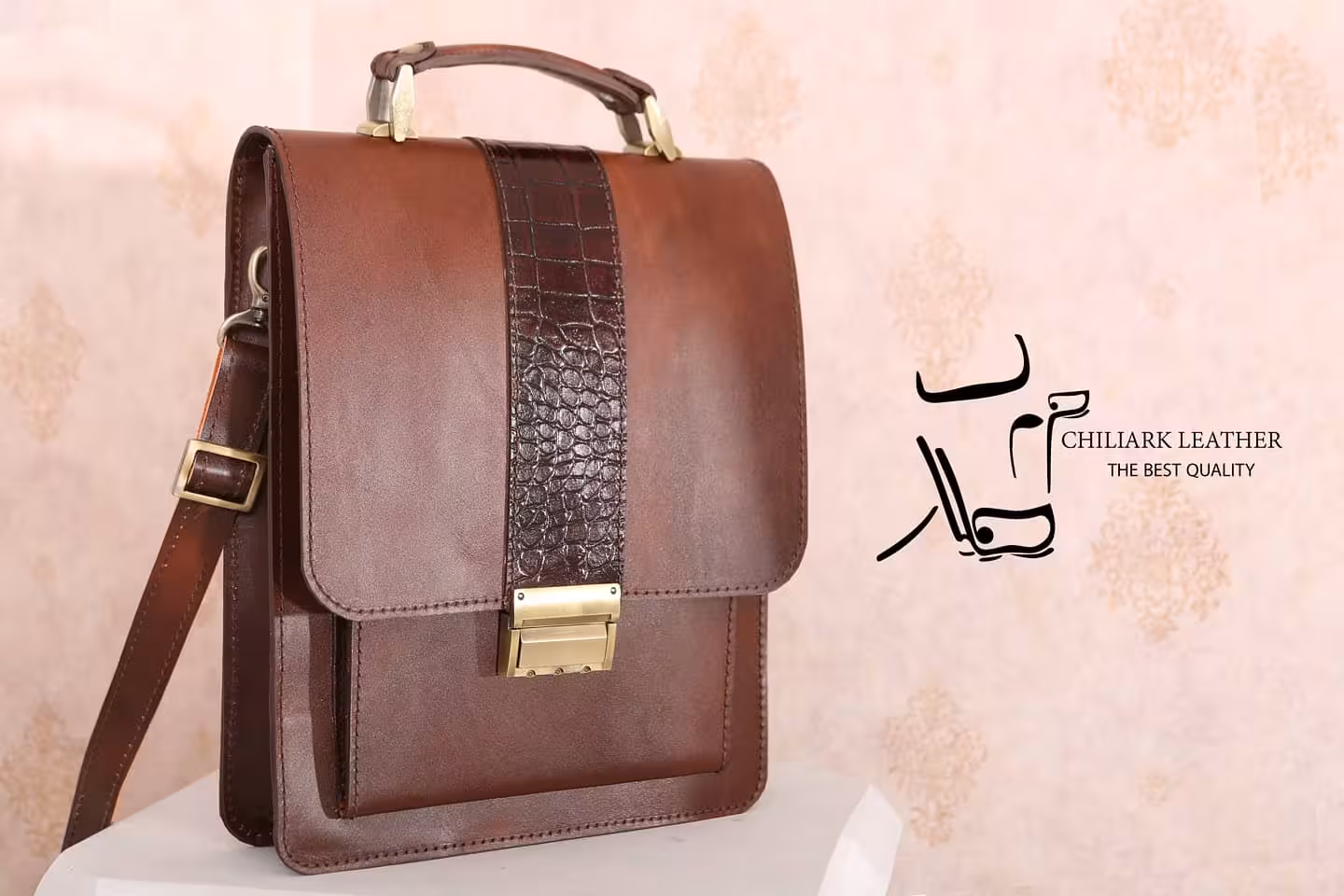 کیف اداری دانشجوبی تمام چرم گاوی کد 101666