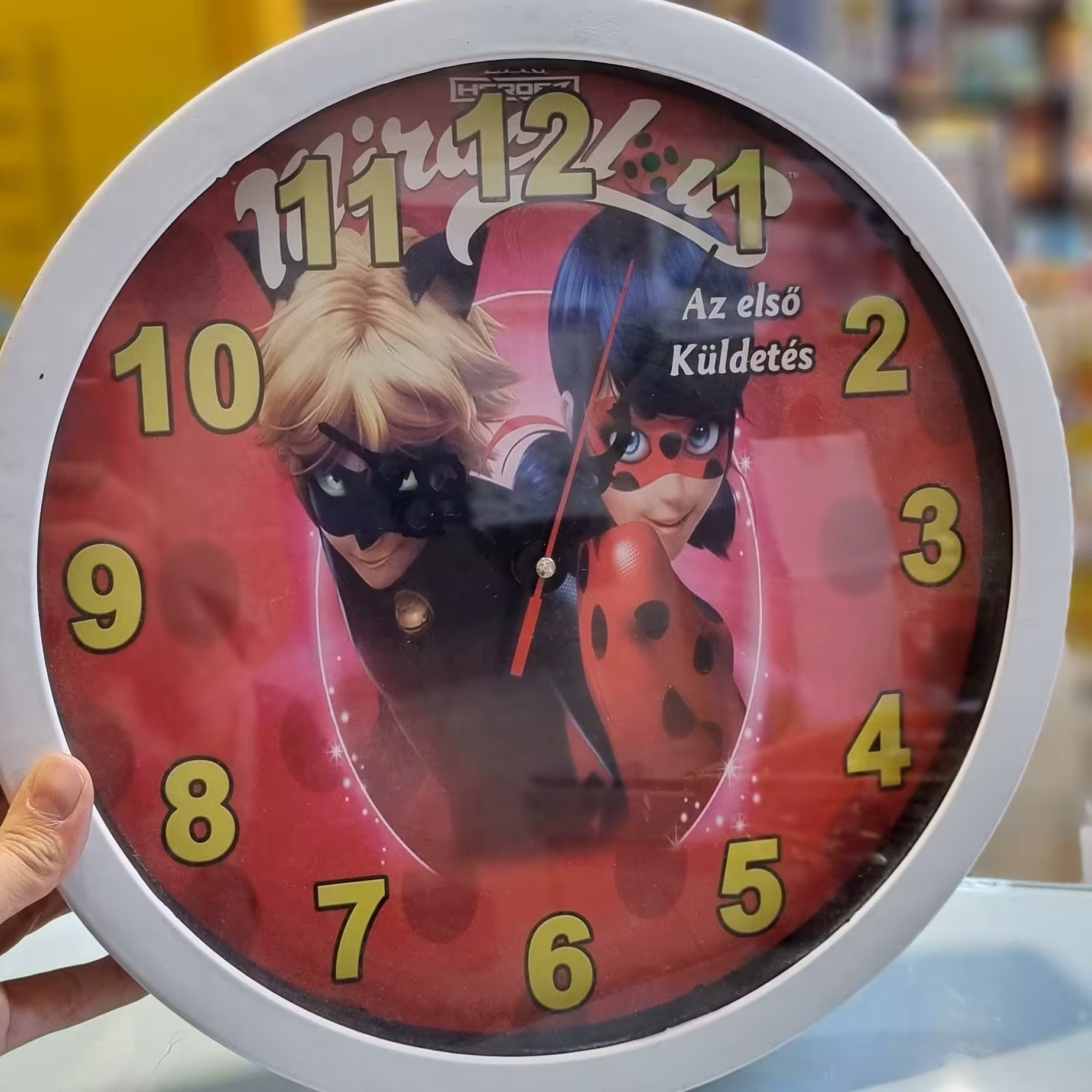 ساعت فانتزی دیواری اتاق کودک دخترانه سیتیزن قرمز سفید