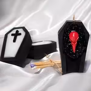شمع تابوت صلیب و جمجمه کلاغ