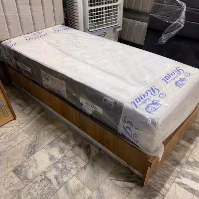 تشک خوشخواب یک نفره رویال طبی فنری با 10سال ضمانت فنر سایز 90 در 200