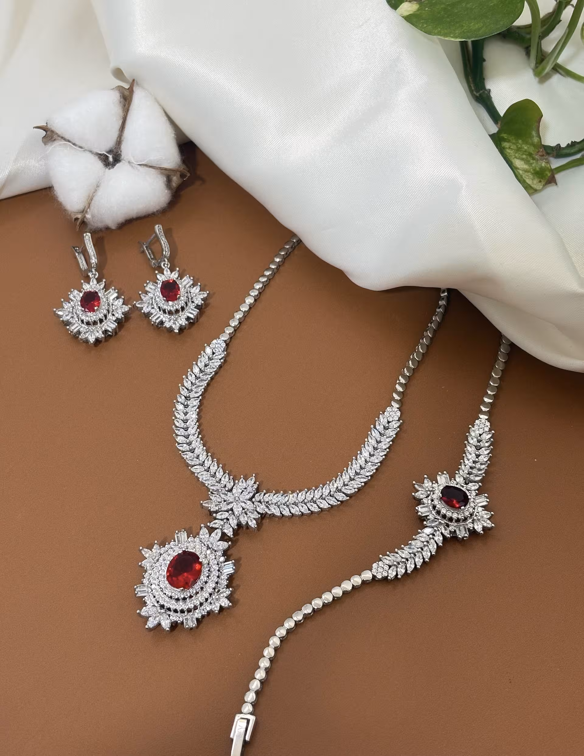 سرویس نقره سلطنتی یاقوت سرخ جواهری زنانه کد 60775