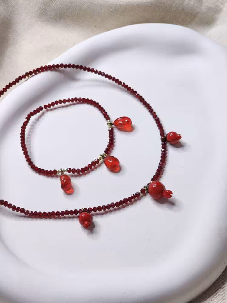 ست گردنبند و دستبند استیل یلدایی