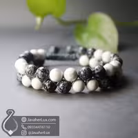 دستبند سنگ هولیت سفید و ابسیدین لکه برفی دورج بافت جواهرلوکس _ کد 401053