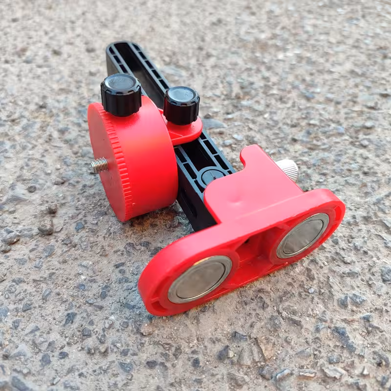 تراز لیزری میلواکی مدل 16Line