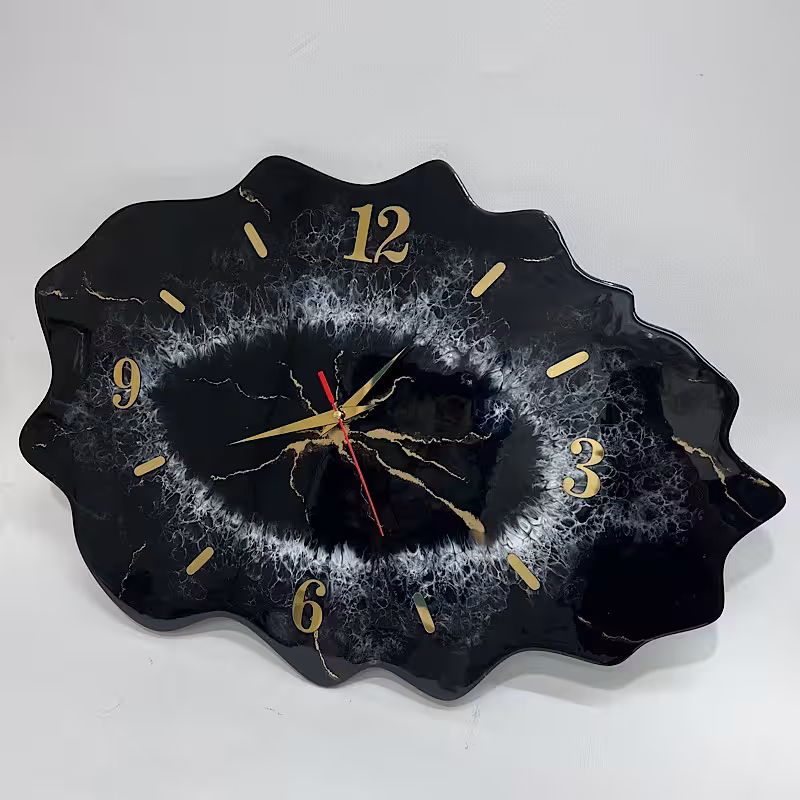 ساعت دیواری مشکی